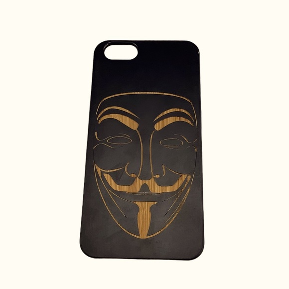 Natural Wood Engraved Guy Fawkes Hardcase IPhone